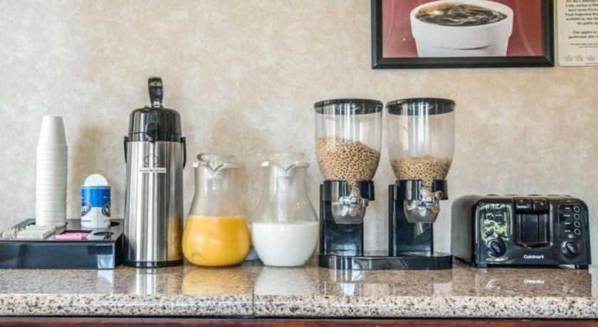 Econo Lodge Moreno Valley Bagian luar foto